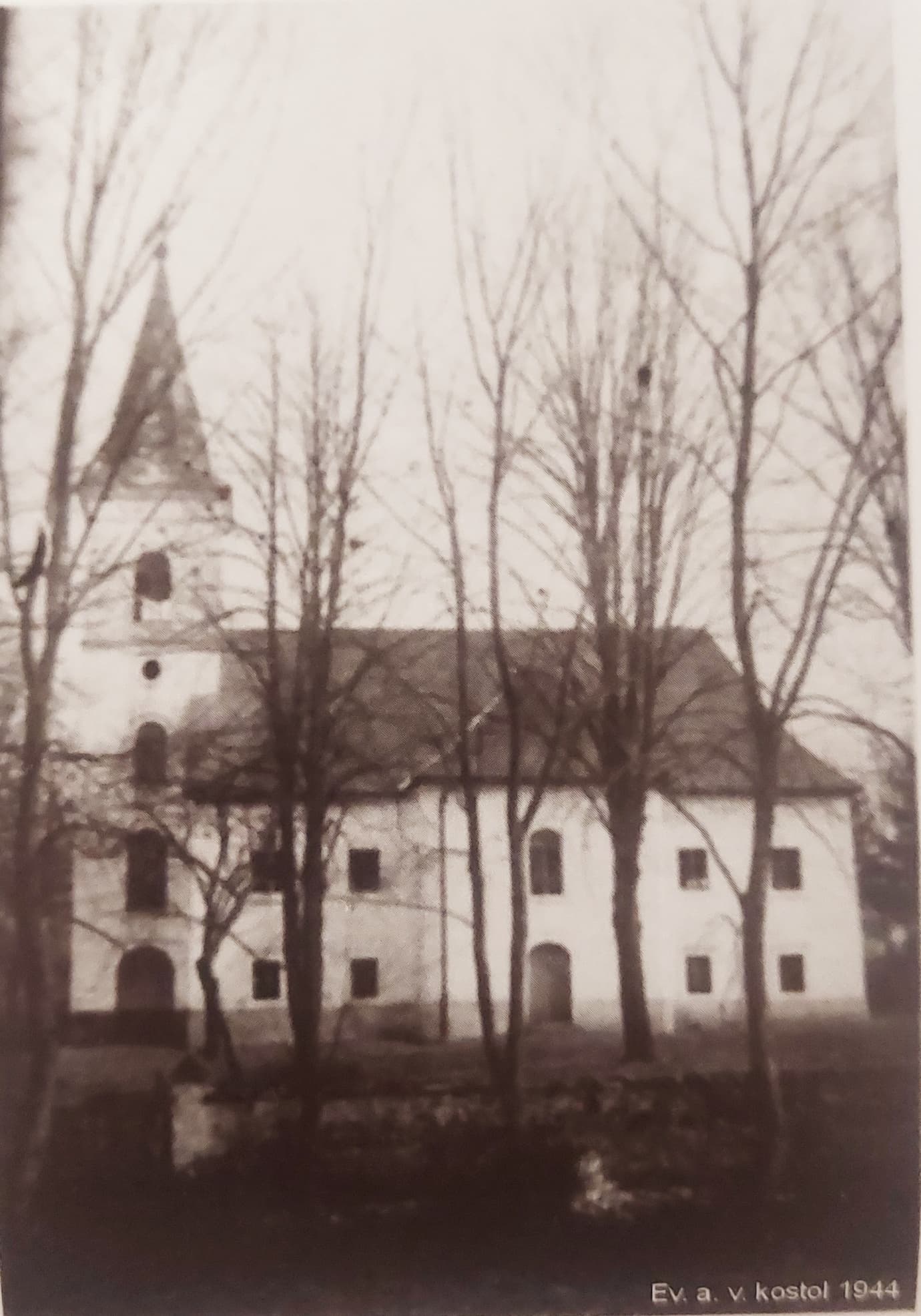 Niekdajší evanjelický kostol, dobová fotografia